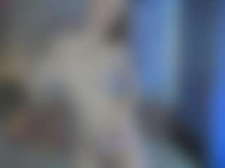 Live cam show with Olivia-Flores - Blonde Hair Dildo on Gym Cam Girls