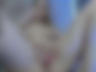 Olivia-Flores's Live Sex Cam Show