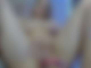 Olivia-Flores's Live Sex Cam Show