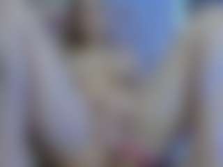 Live cam show with Olivia-Flores - Big Ass on CamwithHer