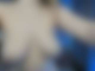 Live cam show with Olivia-Flores - College on live.xbliss.ai