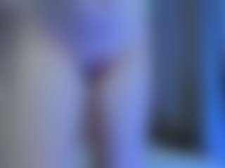 Olivia-Flores's Live Sex Cam Show