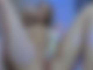 Olivia-Flores's Live Sex Cam Show