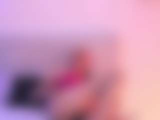 ruby-your-milf's Live Sex Cam Show