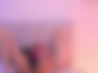 ruby-your-milf's Live Sex Cam Show