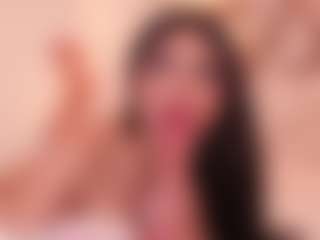 Live cam show with SaraGoddess - Native Skinny on Camsoda