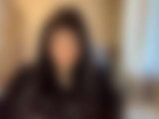 Live cam show with SebrinaMontelle - Young Adult on Camming Site