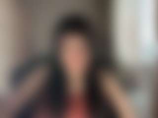 Live cam show with Susie - Ebony on StripNow