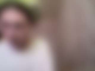 Live cam show with StephaniaAno - Young Adult on Camming Site