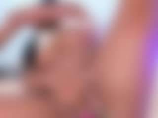 Taylorviidal's Live Sex Cam Show