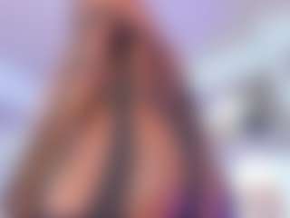 Live cam show with Taylorviidal - Ebony Small Tits on Camsoda | colombia