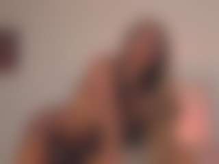 Live cam show with Taylorviidal - Public on Camsoda