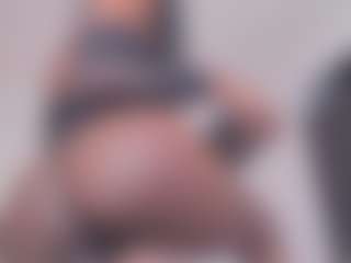 Live cam show with Taylorviidal - Ebony on Camsoda | colombia