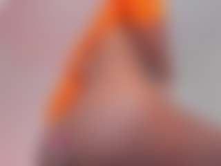 Live cam show with Taylorviidal - Ebony Squirt on Hubzter Live | colombia