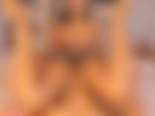 vanessa-guzman01's Live Sex Cam Show