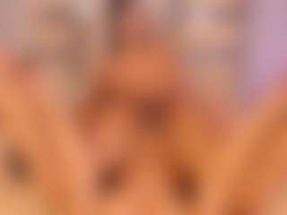 vanessa-guzman01's Live Sex Cam Show