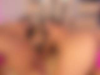 vanessa-guzman01's Live Sex Cam Show