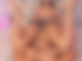 vanessa-guzman01's Live Sex Cam Show