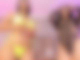 Live cam show with vanessa-guzman01 - Body Massage on AdultVida.com