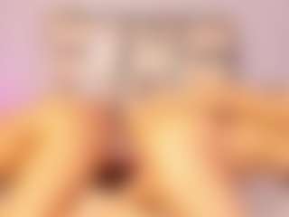 Live cam show with vanessa-guzman01 - Tease on Camsoda
