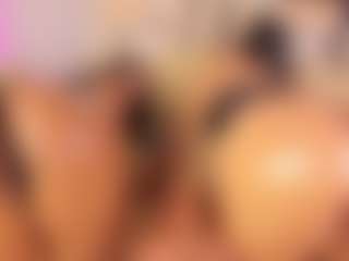 Live cam show with vanessa-guzman01 - Ebony on fapnchat | colombia