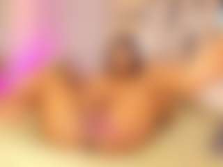 Live cam show with vanessa-guzman01 - Strip on Cam Slut