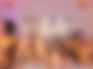Live cam show with vanessa-guzman01 - Nipple Piercings on livesuperchat.net