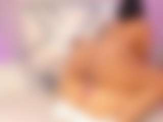 Live cam show with vanessa-guzman01 - Nipple Piercings on Camsoda