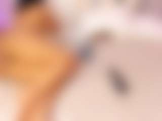 Live cam show with vanessa-guzman01 - Nipple Piercings on Camsoda