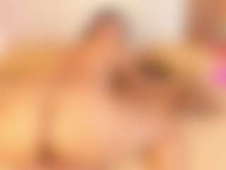 Live cam show with vanessa-guzman01 - Lesbian on Camsoda