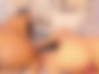 Live cam show with vanessa-guzman01 - No Smoking on Milfs Live