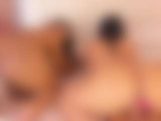 Live cam show with vanessa-guzman01 - Nipple Piercings on Soda Cam