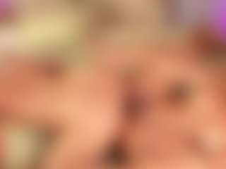 vanessa-guzman01's Live Sex Cam Show