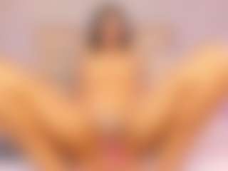 Live cam show with vanessa-guzman01 - Body Massage on Camsoda