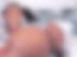 Live cam show with VanessaBetancourt - Handjob on AdultVida.com