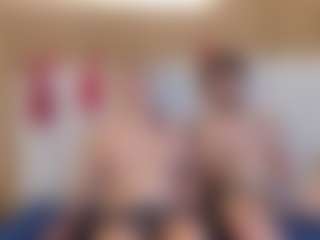 Live cam show with VelvetandShadows - New Toys on TottyGirls