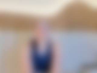 Live cam show with VelvetandShadows - Facial on luckytryst.com