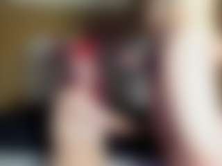 Live cam show with VelvetandShadows - Red Hair Lush on Camming Site