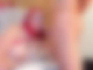 Live cam show with VelvetandShadows - Ass Bouncing on Strip Flash - Live Sex Shows
