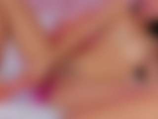 Live cam show with VenusSweett - Oil on fapnchat