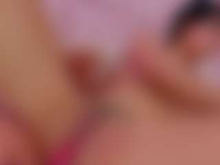 Live cam show with VenusSweett - Smoking on SxyPornLive