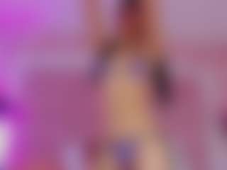 Live cam show with VenusSweett - Oil on CamSextacy