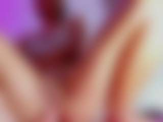 Live cam show with VenusSweett - Full Nudity on Camming Site