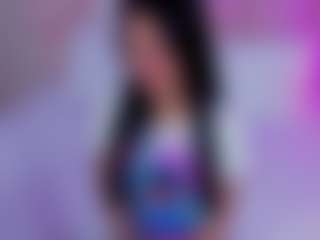 Live cam show with VenusSweett - Public on livesuperchat.net