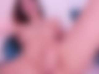 VickkyCandy's Live Sex Cam Show