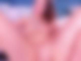 VickkyCandy's Live Sex Cam Show