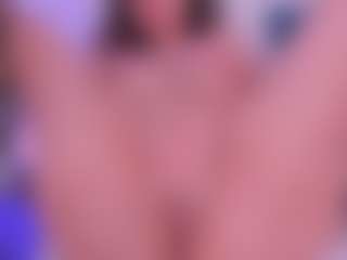 VickkyCandy's Live Sex Cam Show
