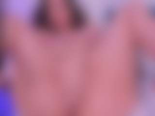VickkyCandy's Live Sex Cam Show