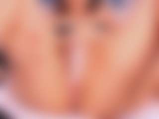 Live cam show with VickkyCandy - White on Dolls Live | colombia