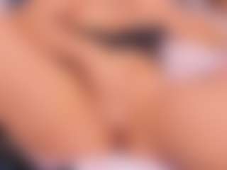 VickkyCandy's Live Sex Cam Show